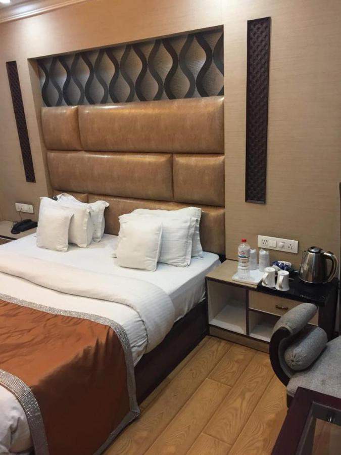 Vella Marina Group Of Hotels Helen Bagian luar foto